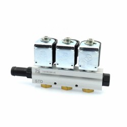 Rampă injectoare AC W01 (2 ohmi - 3 cilindri STD)  Rampă injectoare AC W01 (2 ohmi - 3 cilindri STD)